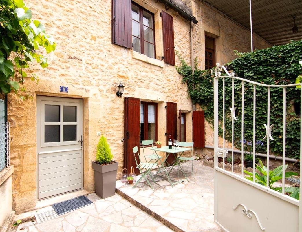 Cozy Cottage With Garden In Sarlat Medieval Centre Exterior photo
